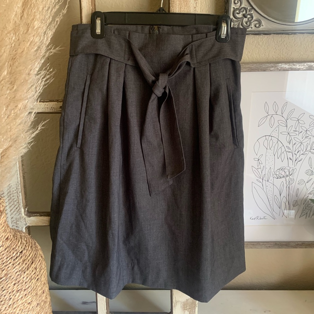 Downeast Gray Charcoal Poof Skirt Size M